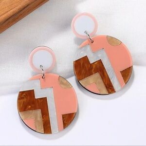 Marble Illusion Round Earrings